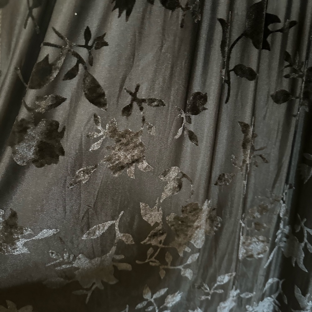 Polagram Black Sheer‎ Floral Dress - Picture 6 of 11
